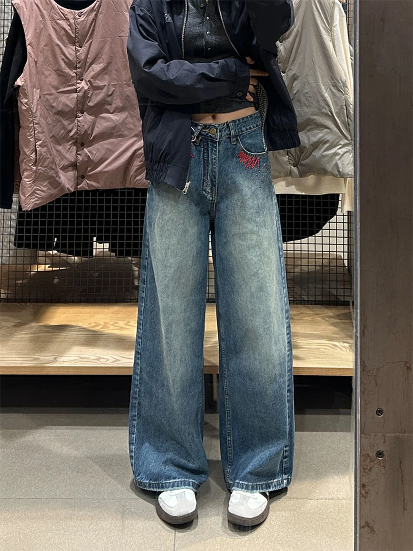 

Retro American High Street Embroidered Flared Jeans Women's Casual Long Trousers Autumn Winter High Waist Wide Leg Jeans
