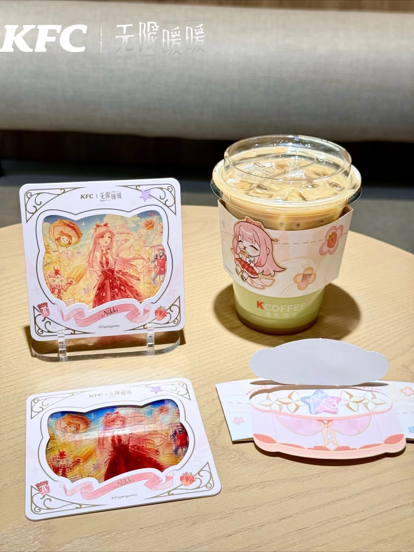 공식 인피니티 니키 ‌   X KFC 콜라보 코스프레 모모 ‌ ‌   니키 카드 슬리브 투명 카드 앨범 클립 포토 카드 컵 커버 재고 있음