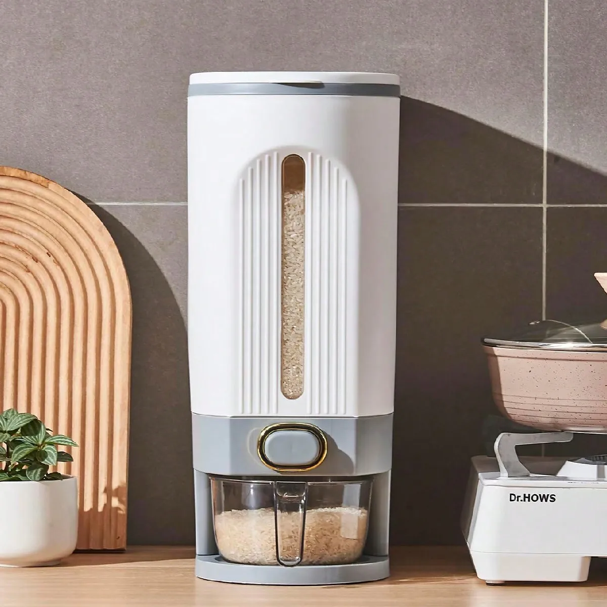 Airtight Rice Bucket with Measuring Cup 22/11lbs Moisture-Proof for Cereal Pet Food Storage