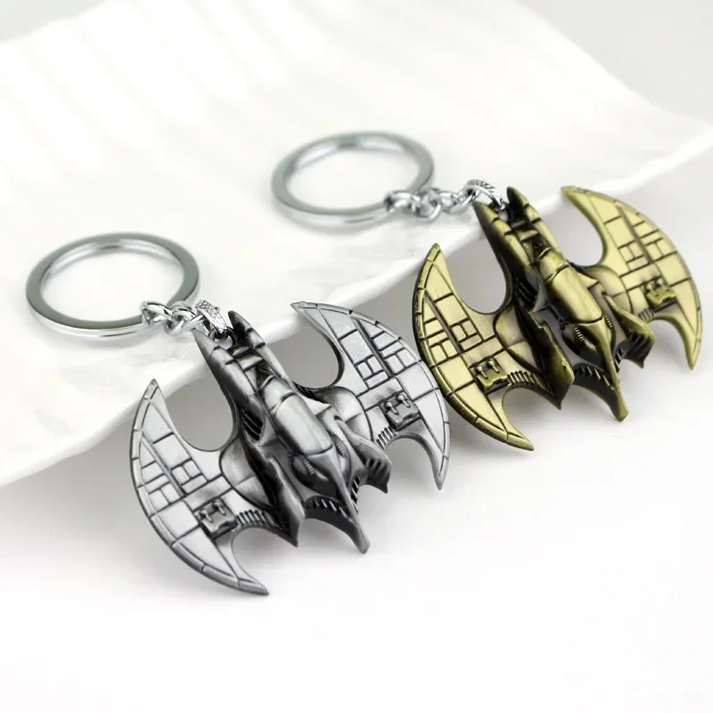 DC Animation Figure Batman Bruce Wayne Batmobile Metal Key Chain Bag Key Ring Pendant Accessories Children\'s Toys Birthday Gifts