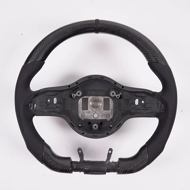 

STLFSuitable for Mercedess-Benzs W205 Premium C-Class carbon fiber flat wheel, offers sporty feel and interior refinement.