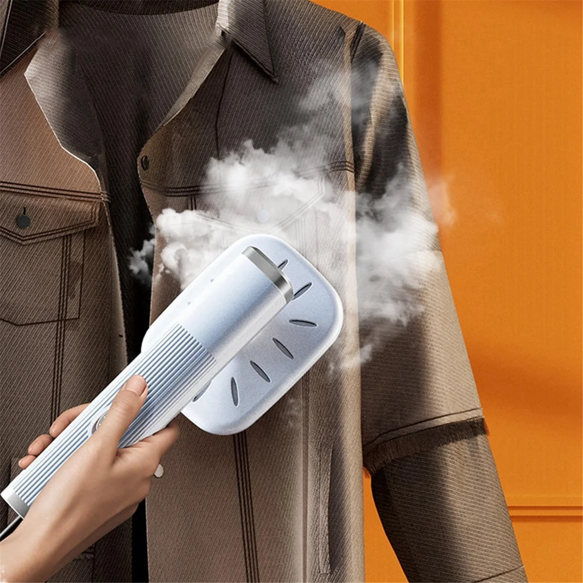 Uitzonderlijk! Draagbare reisstomer voor kleding Mini-stoomstrijkijzer 180 ° Draaibaar handstoomstrijkijzer voor stoffen kleding, wit