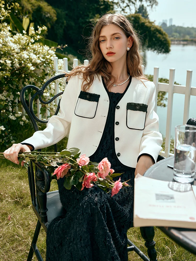 

OLrain Woman Short Jackets Autumn 2025 Elegant Long Sleeve V-neck Pockets Contrasting Combined Ladies Straight Coat G24CW83830