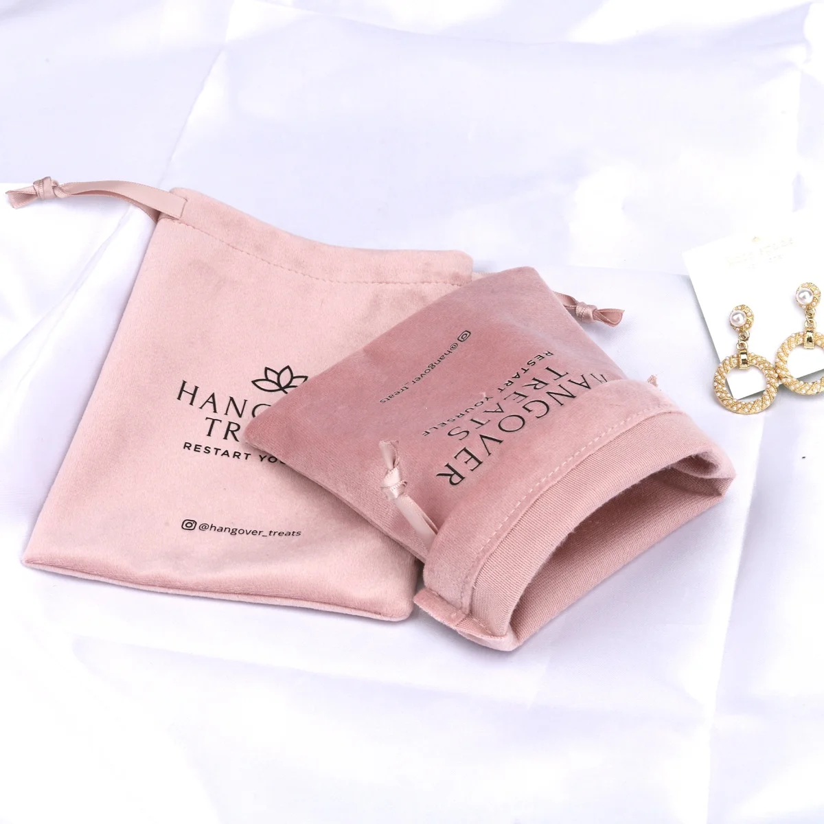 100pcs Personalized Super Soft Pink Velvet Pouch for Jewelry Customized Logo Drawstring Velvet Dust Gift Cosmetic Packaging Bag