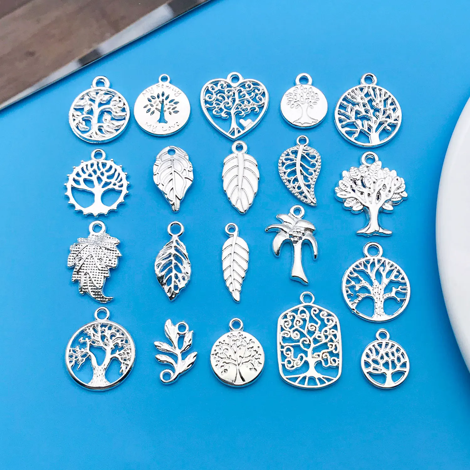 Mix 20 Pieces/Bright Silver Leaf Collection Fashion Jewelry Making DIY Back to School Halloween Thanksgiving Fashion Accessories