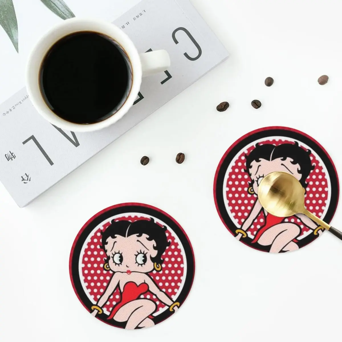 

Подставки для девочек с рисунком Bettys 2, кухонные салфетки, водонепроницаемые изоляционные коврики для чашек, кофейных ковриков для декора, домашняя посуда, подушечки, набор из 4 шт.