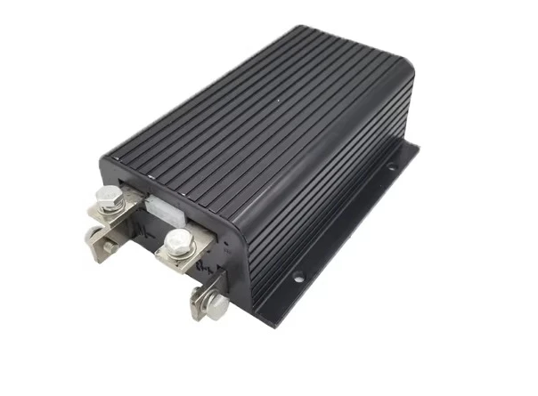 

Motor controller assembly, special driver for electric flat car