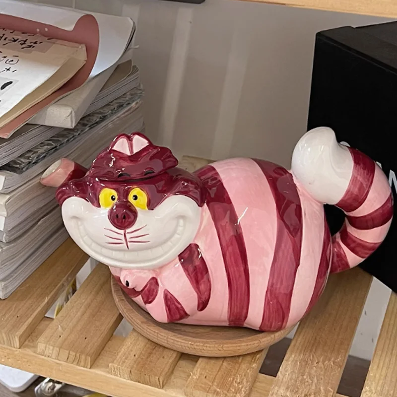 Disney Alice nel paese delle meraviglie Cheshire Cat Action Figure Toy Anime Cat teiera Cute Kettle caffettiera Flagon regalo per bambini ragazze