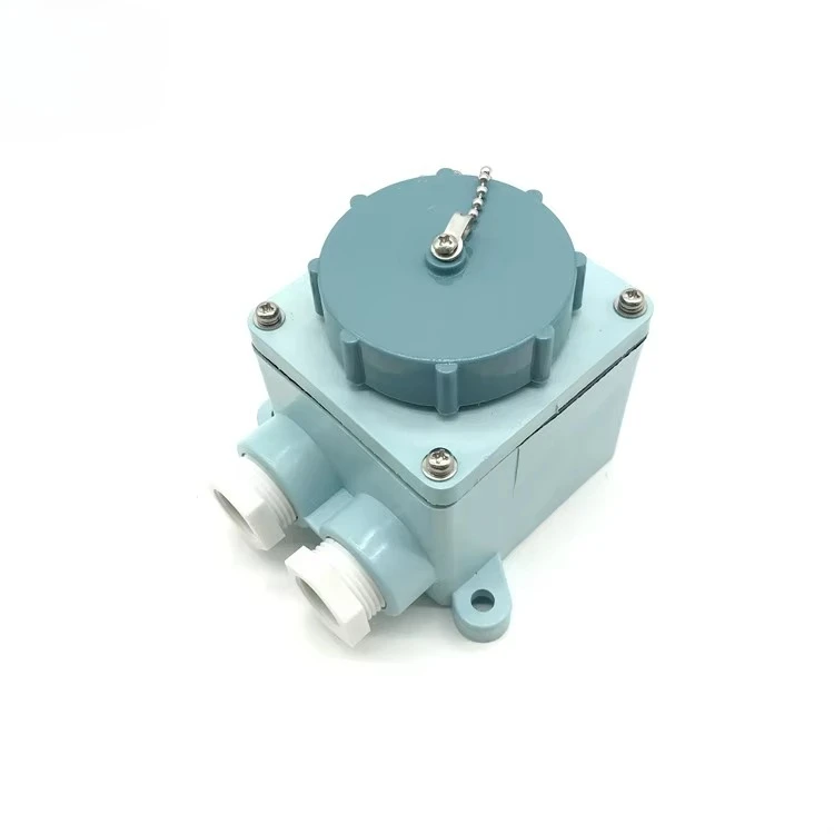 R12-2 Wholesale IP56 Waterproof Marine Electric Connectors IEC Watertight Socket For Boat