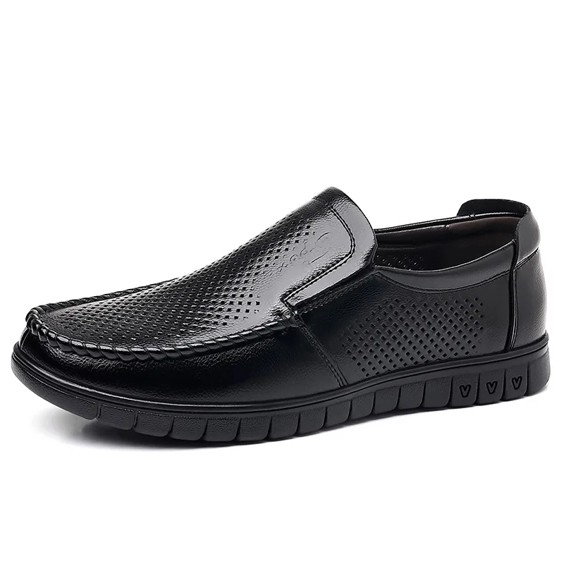 

2023 летние новые дизайнерские кожаные туфли для мужчин, модные повседневные однотонные дышащие сандалии, мужские легкие модельные туфли, мужские туфли