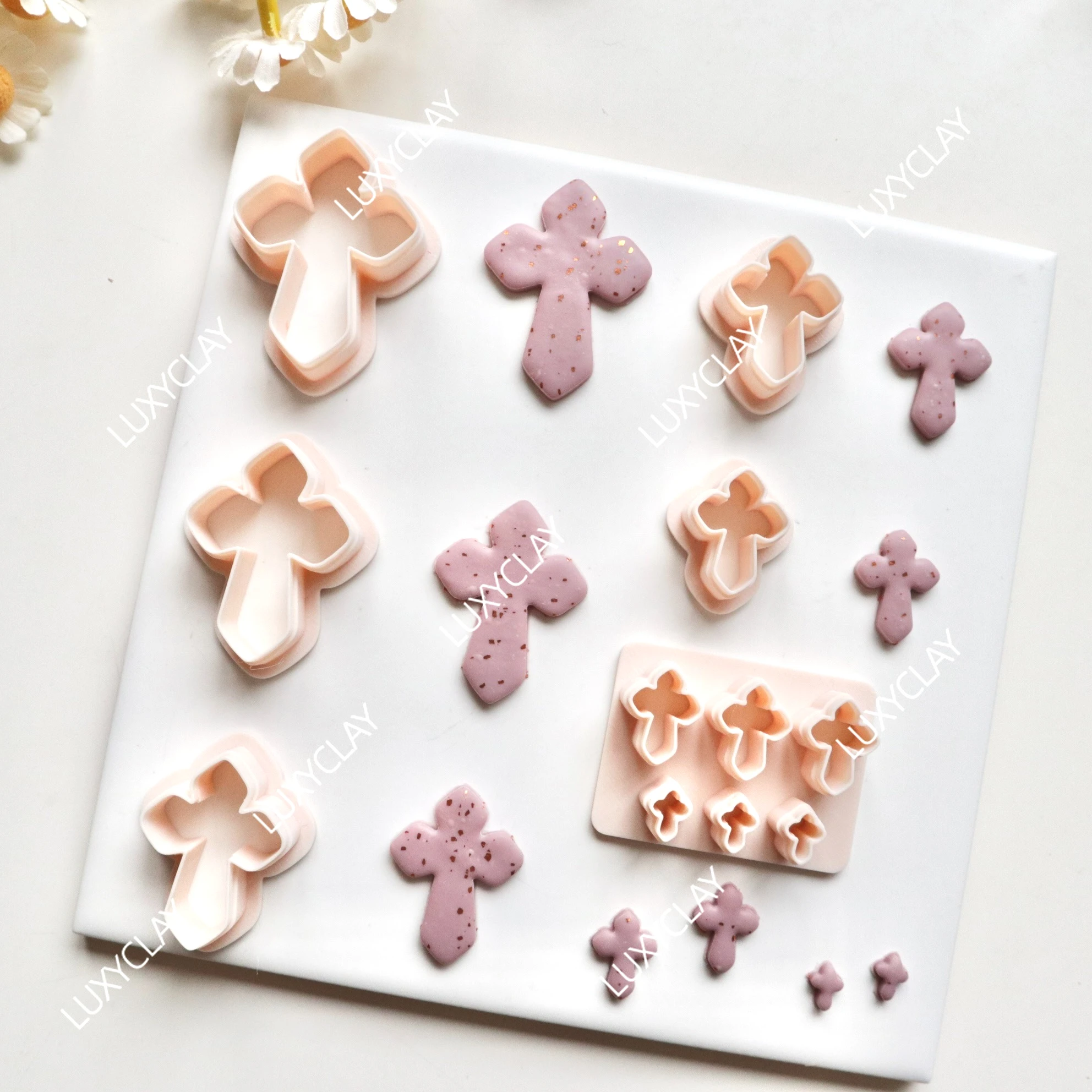6pcs/set Easter Day Cross Pattern Polymer Clay Cutters for DIY Earrings Jewelry Making, Easter Clay Cutting Molds for Crafting