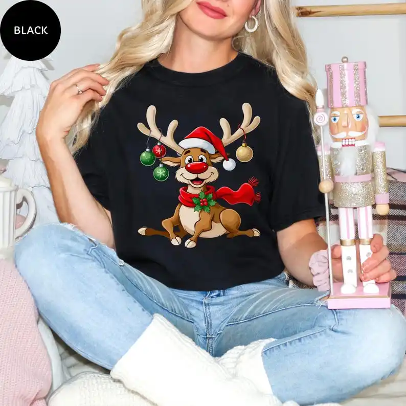 Funny Reindeer Christmas Shirt Merry Xmas Tee for Him Holiday Gift Idea Men’s Christmas T-Shirt Hilarious Festive Winter Top Tee