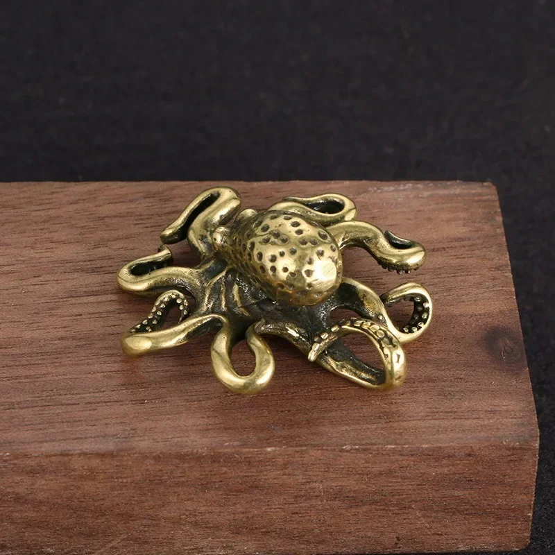 Brass Octopus Home Decoration Antique Copper Animal Figurines Miniatures Desk Ornament Accessories Creative Table Tea Pets Craft