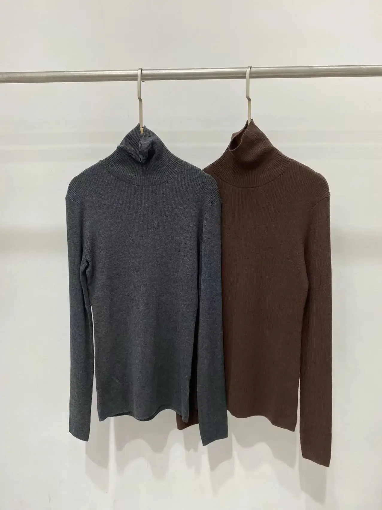 French Ladies Long Sleeve Turtleneck Knitted Sweater Slim Fit Women's Elastic Knit Bottoming Pullover Top for Autumn Winter