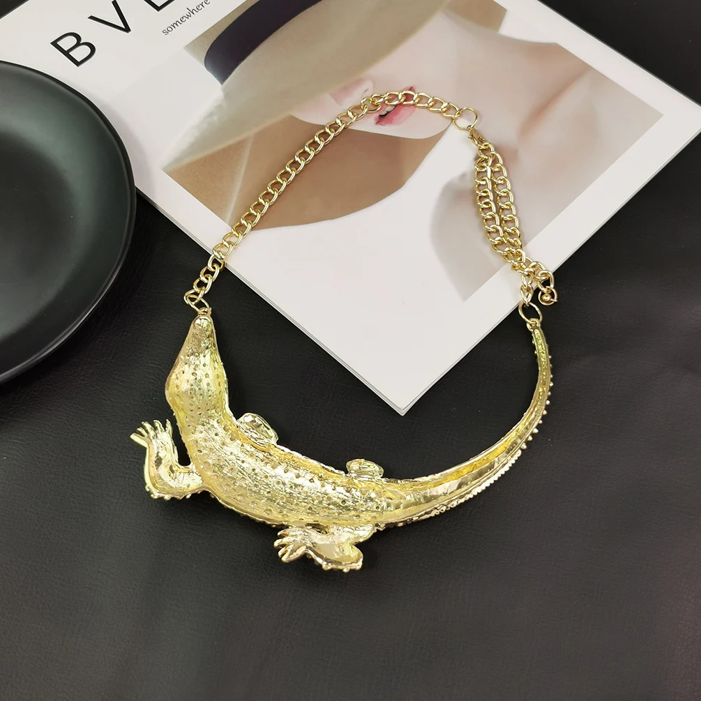 Large Crocodile Pendant Necklaces For Women Statement Choker Alligator Collar Necklace Fashion Vintage Punk Animal Jewelry KDLUN