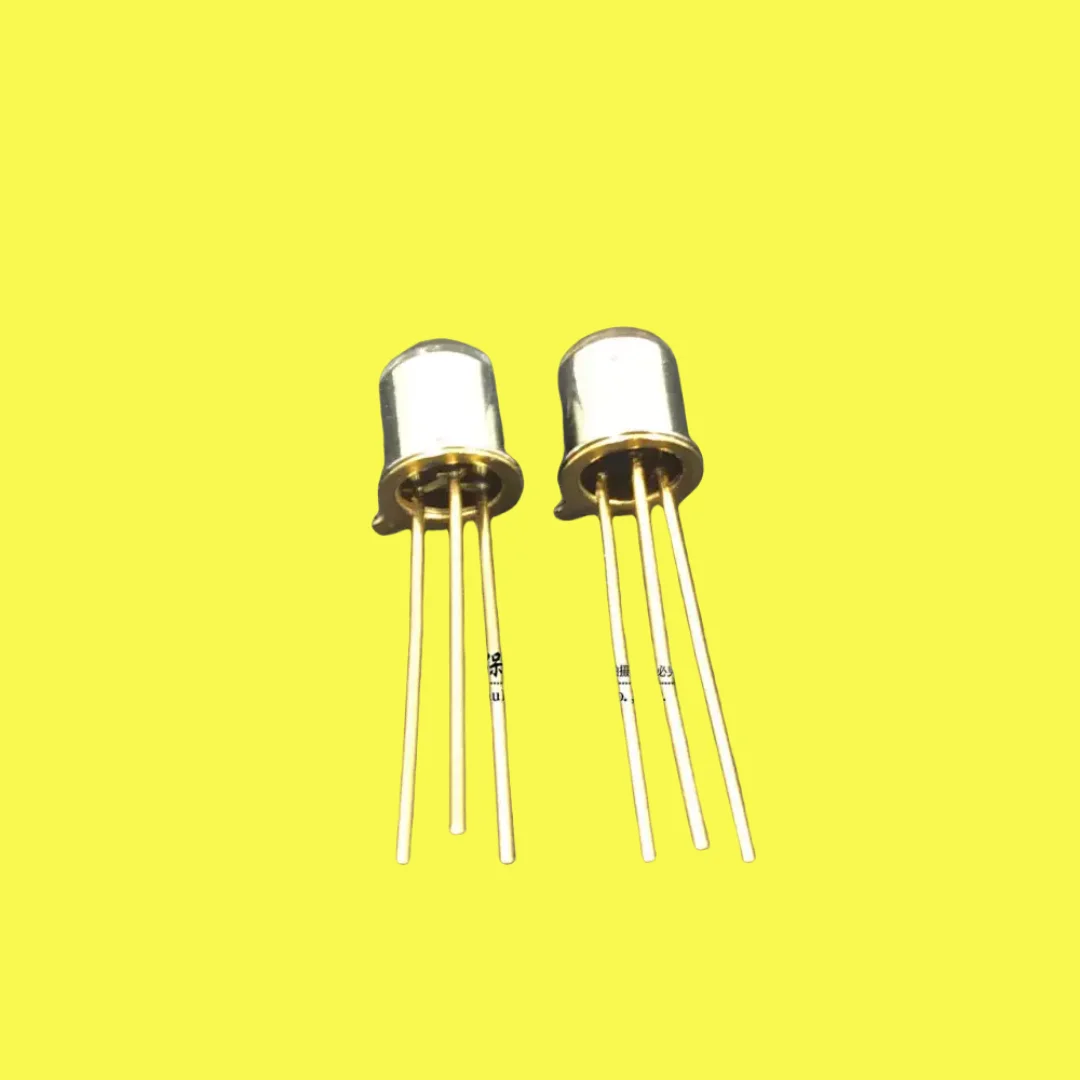 20PCS/ Phototransistor 3DU33 3DU33B metal receiver laser infrared receiver tube high sensitivity