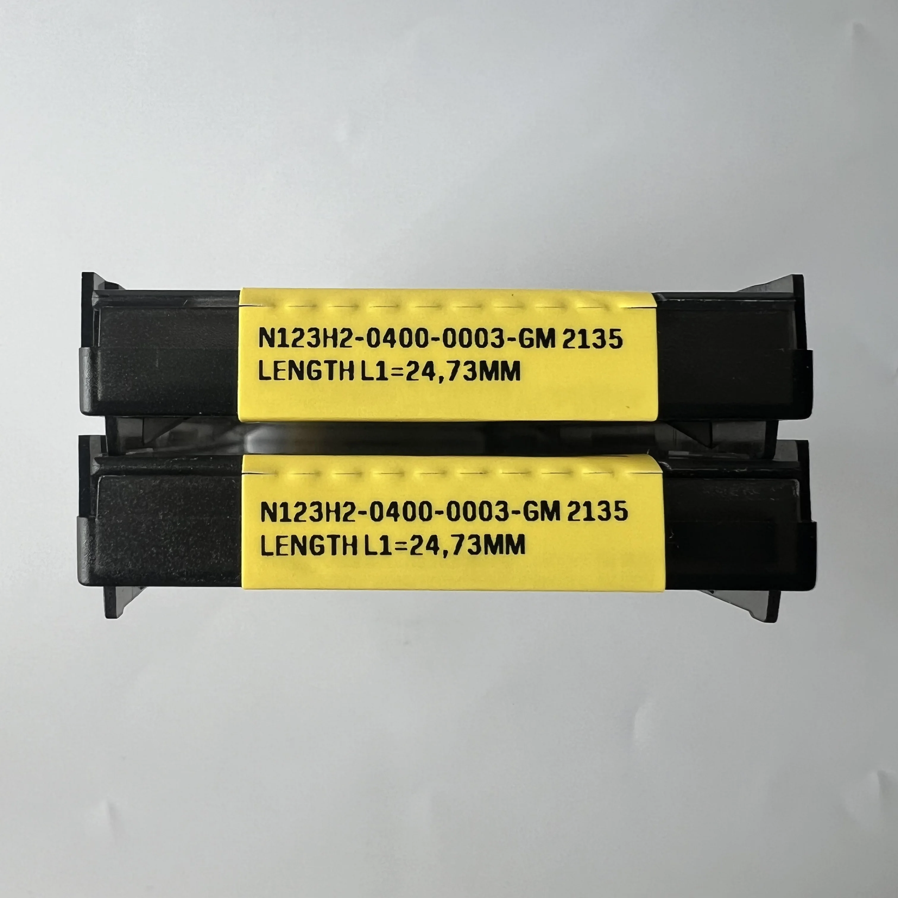 

N123H2-0400-0003-GM 2135 / Original product CNC cemented carbide blade 10 Pcs
