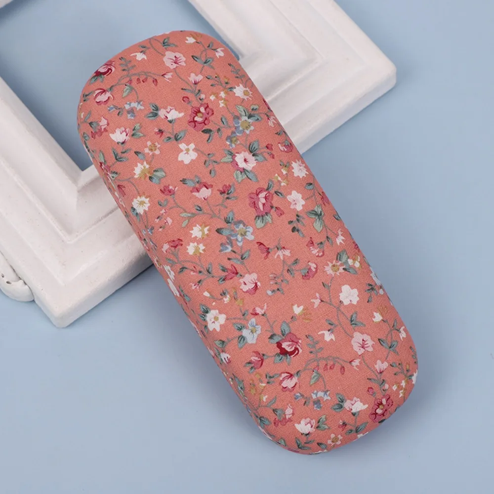 

​Floral Printed​ Retro Sunglasses Case​ ​Hard Shell​ ​Cloth Material​ ​Printed Glasses Box​ ​Women’s Design