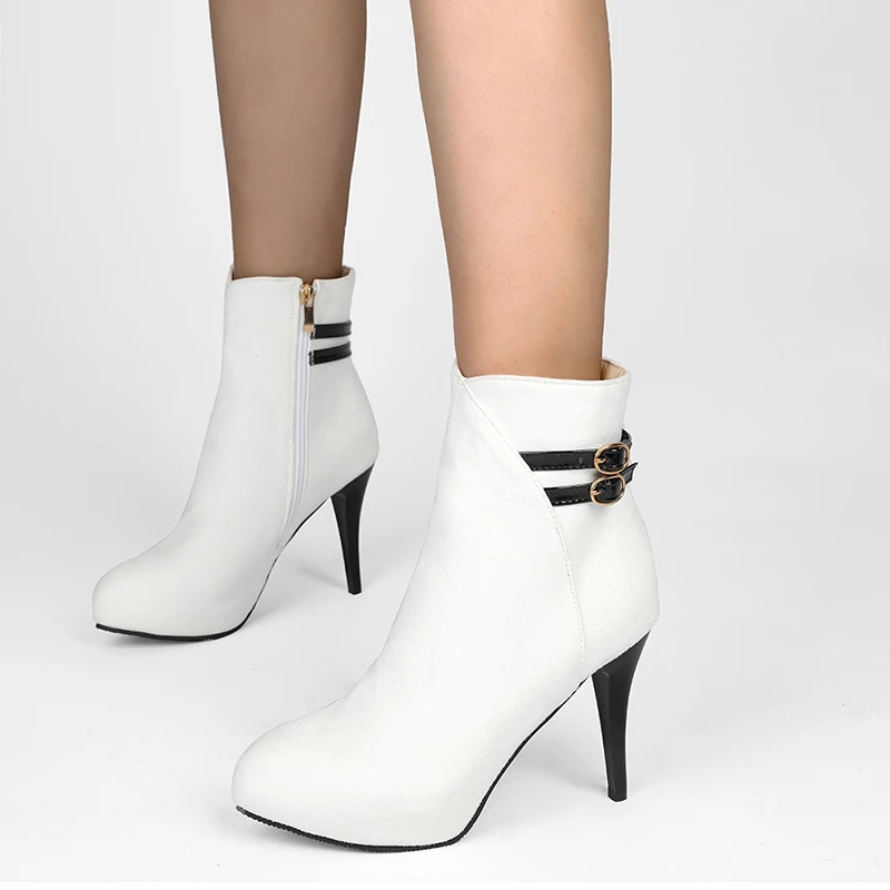 حجم كبير مادة قطيع بلوري سوبر خنجر المرأة حذاء من الجلد شبكة أو أفخم الداخلية الخريف والشتاء أحذية عالية الكعب