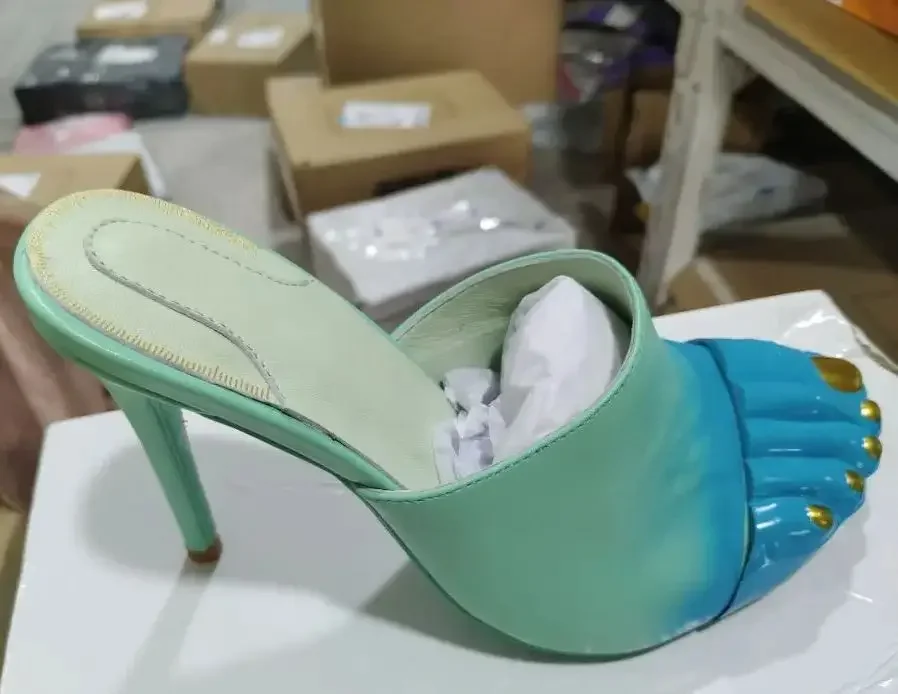 Metal Toe Round Sexy Ladies Stilettos 2026 Summer Banquet Catwalk Pumps Fashion Closed Toe Lake Blue Gradient Slip-On Slippers