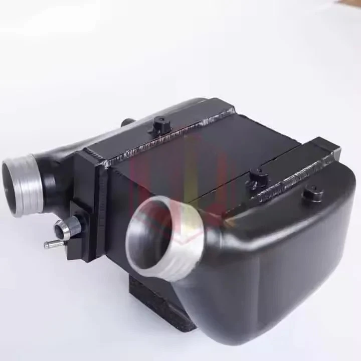 مصنع بيع قطع غيار السيارات المبرد الداخلي المنافسة المياه إلى الهواء المبرد ترقية عدة ل B9 / B9.5 RS4 / RS5 #3