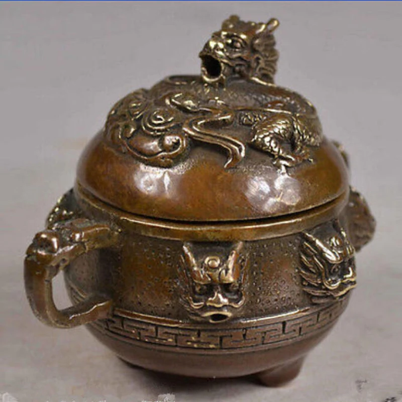 

Elaborate Chinese Old Collectibles Handwork Copper Incense Burner with Dragon Statue Lid