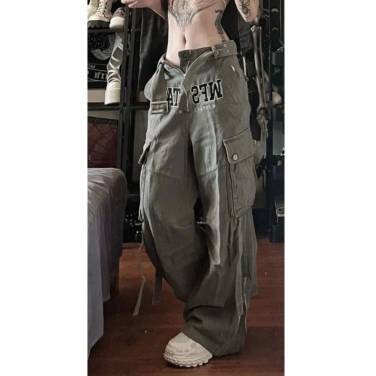 Gray Cargo Slacks Women's Early Autumn Letter Embroidery Jeans Straight Draping Loose Wide-leg Long Pants Y2K Style Slouchy Jean