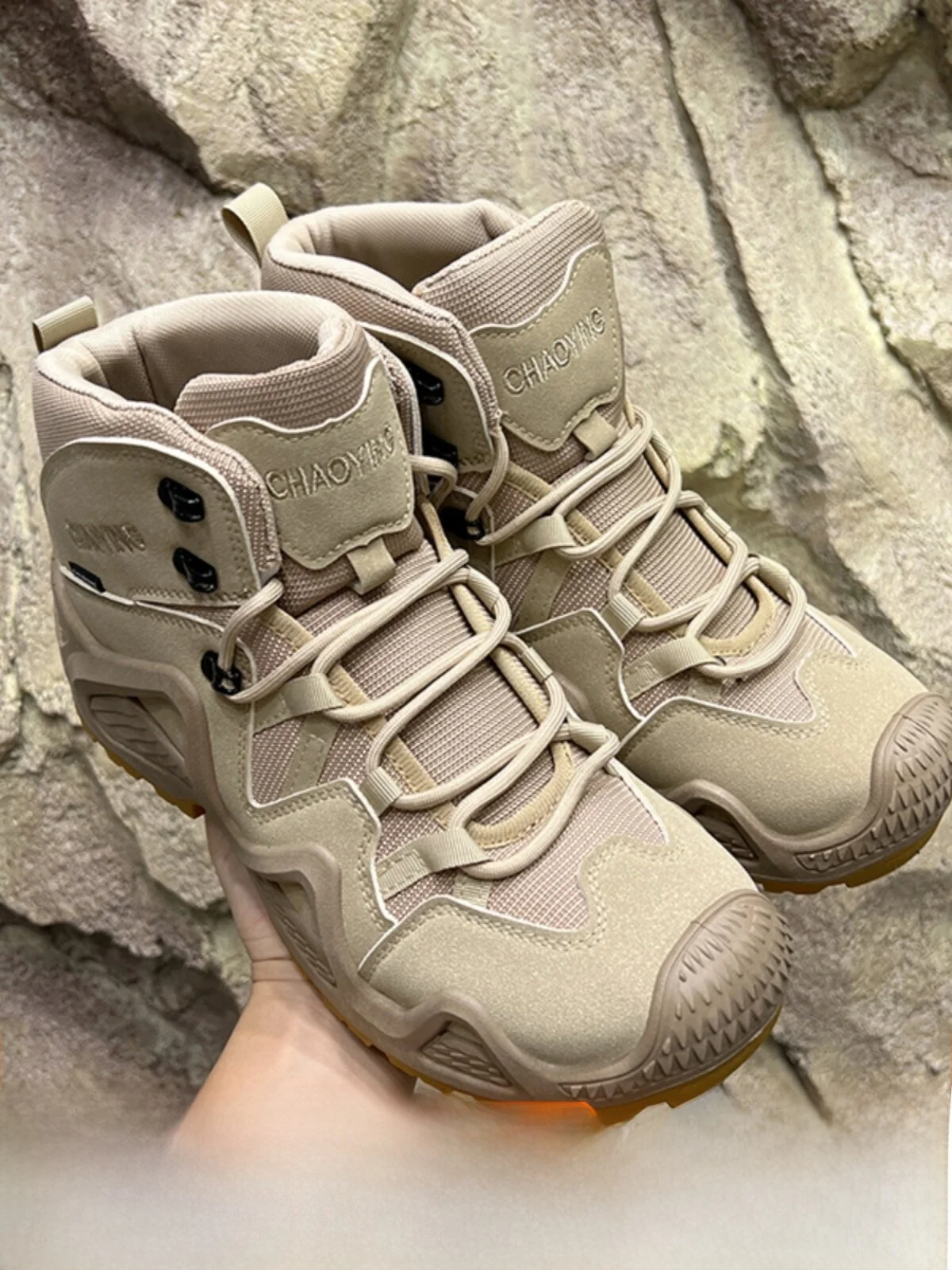 Outdoor Climbing Shoes Men's Wear-resistant Tactical Boots Medium Help Desert Boots Anti-slip Professional Waterproof Sports ...