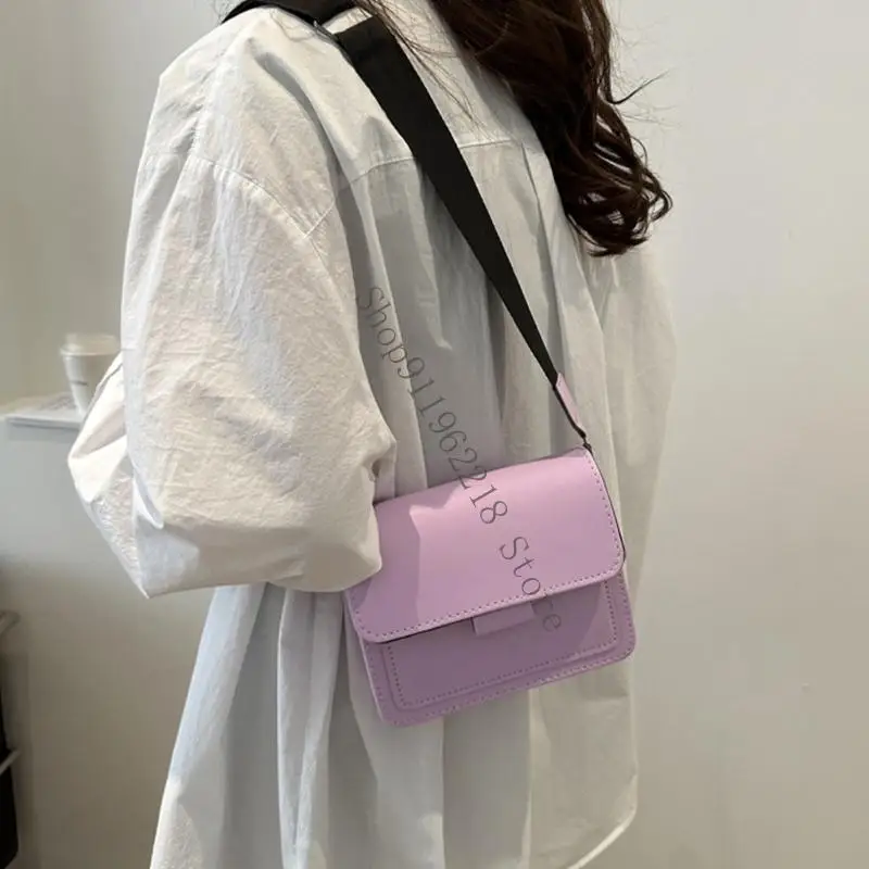 Modern Korean Small Shoulder Bag Functional PU Leather Crossbody Bags With Adjustable Strap for Various Occasion 066F