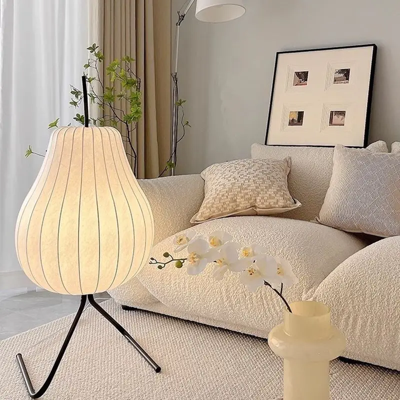Cream wind pear silk floor lamp