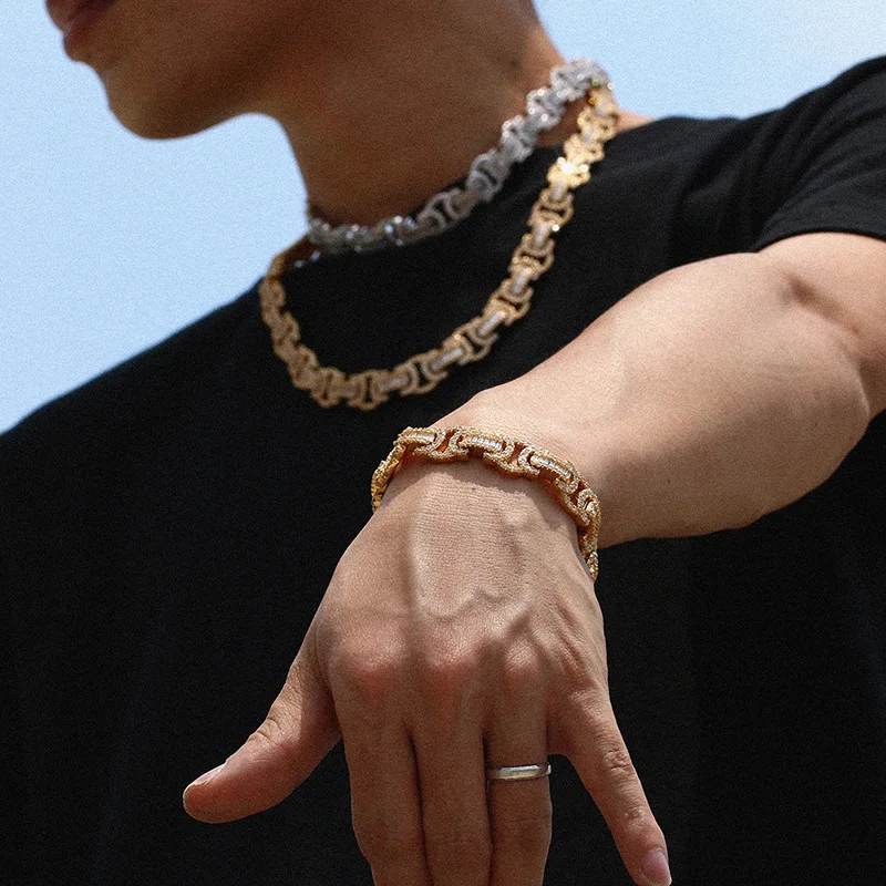 Hip Hop 13mm Full Diamond Zircon Bow Square Sugar Chain Versatile Trendy Bracelet Accessories Rap Singer Accessories Men and Women Christmas Halloween Accessories Gift Festival Birthday Commemorative Gift
