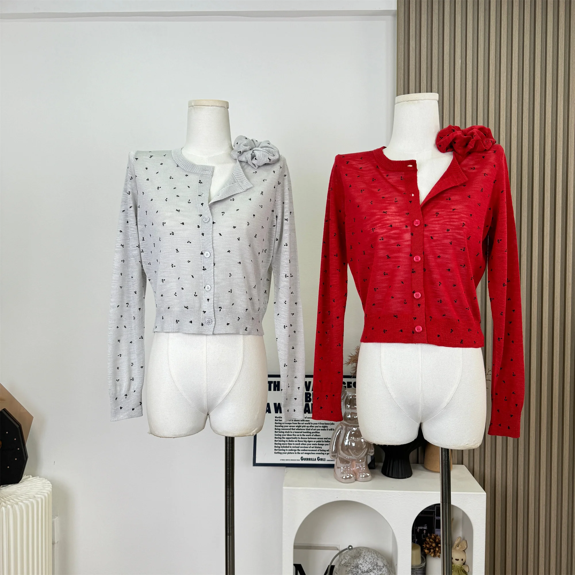 

Лето-Осень 2024, новый свободный крой, шерстяной вязаный кардиган, дизайн с открытой передней частью, универсальное верхнее пальто, тонкий свитер с принтом N886