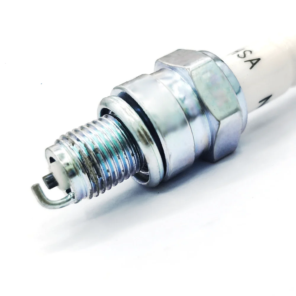 1pc C7HSA Resistor Motorcycle Spark Plug Anti-Interference High Performance Ignition Plug Low Emission Engine Replacement Part