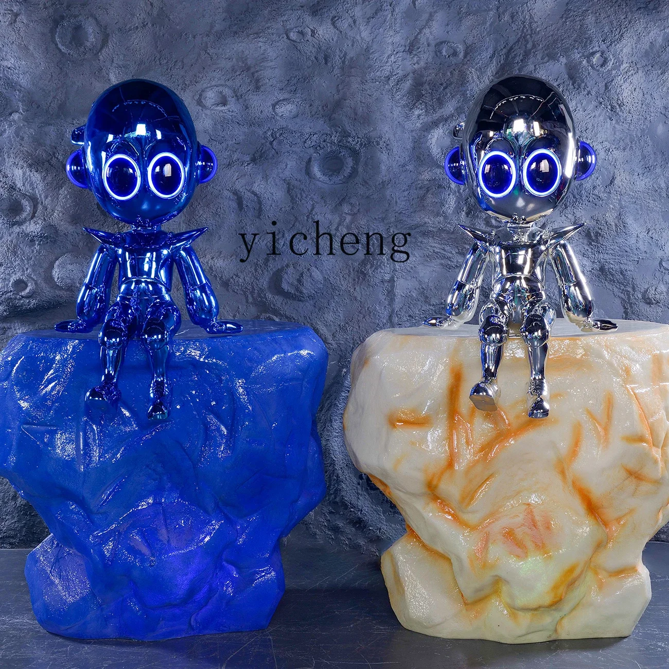 YFY  technology sense alien doll doll floor-to-ceiling large ornament robot shop entrance decorative character sculpture