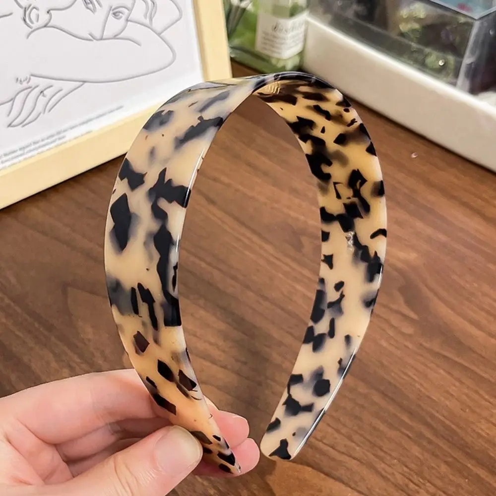 

Handmade Tortoiseshell Hairband Simple Design Luxury Design Acetate Headband Tortoise Shell Leopard Print Hairband Styling Decor