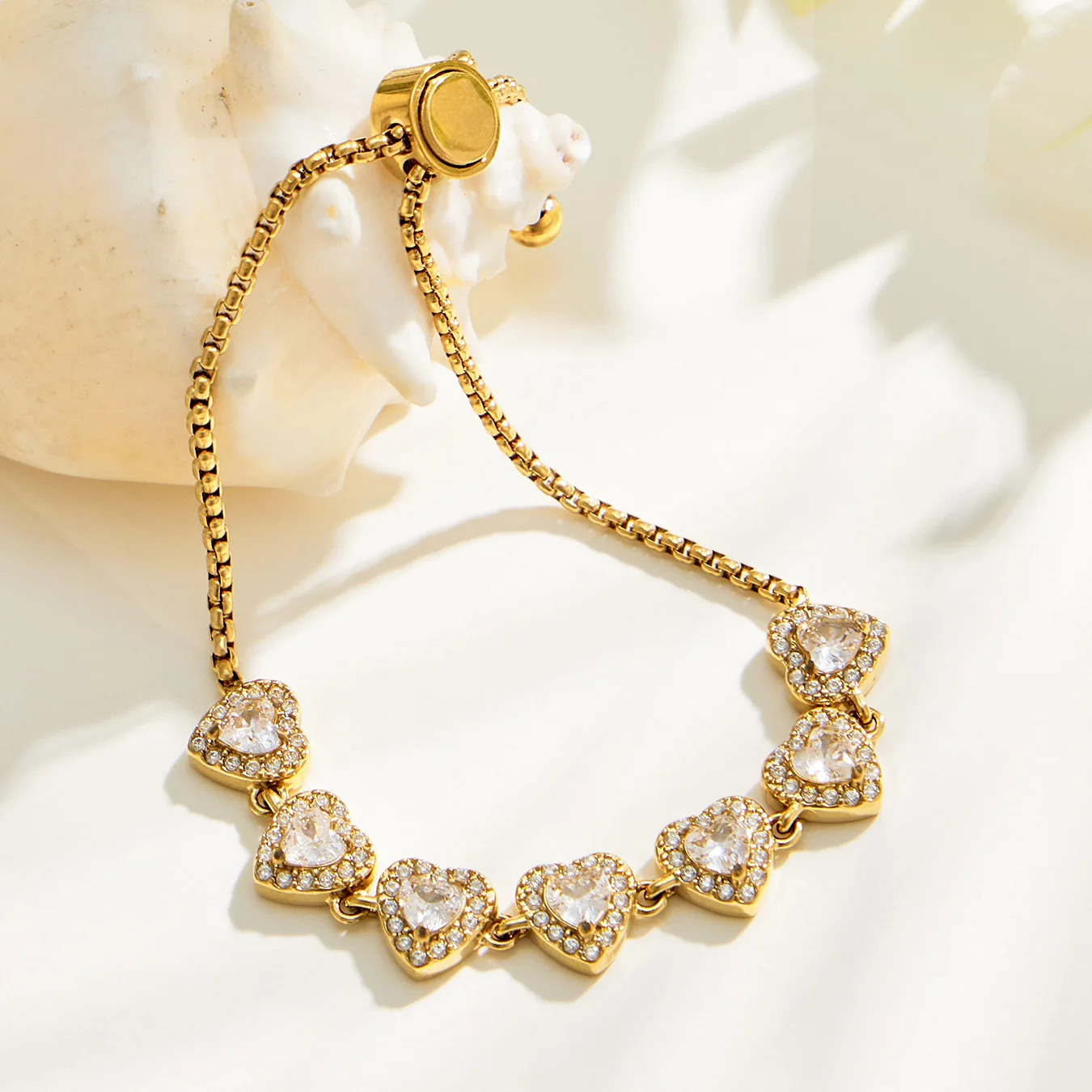 Farbiges Zirkon-Herz-Armband, Edelstahl-Kettenarmband, 18k Vergoldete Armbänder, Verstellbare CZ-Charm-Armbänder für Damen – Detail 11