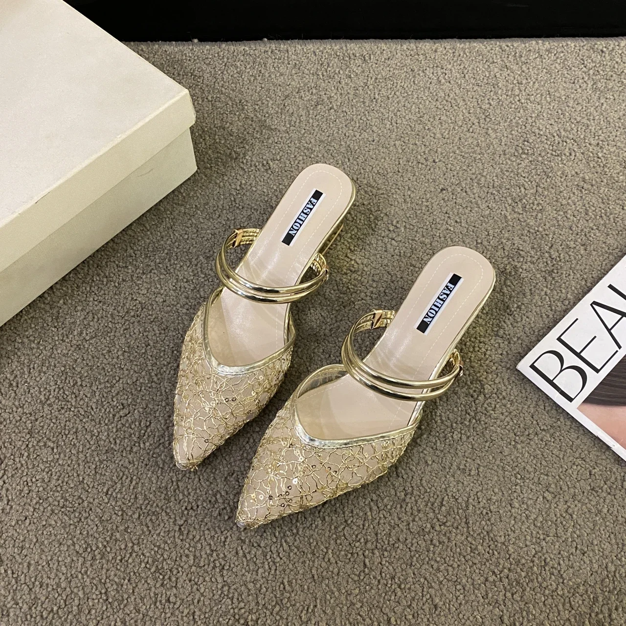 

Pop Baotou Two Wear, остроконечные полутапочки, женские летние дышащие сандалии на толстом каблуке, новинка 202, крутые тапочки