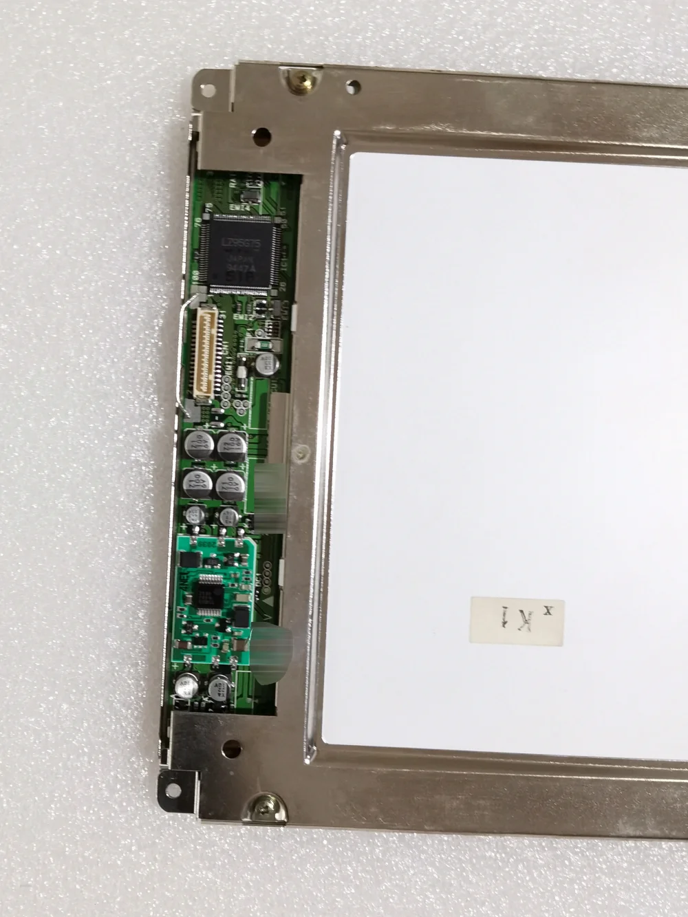 Panel de pantalla LCD LQ9D133