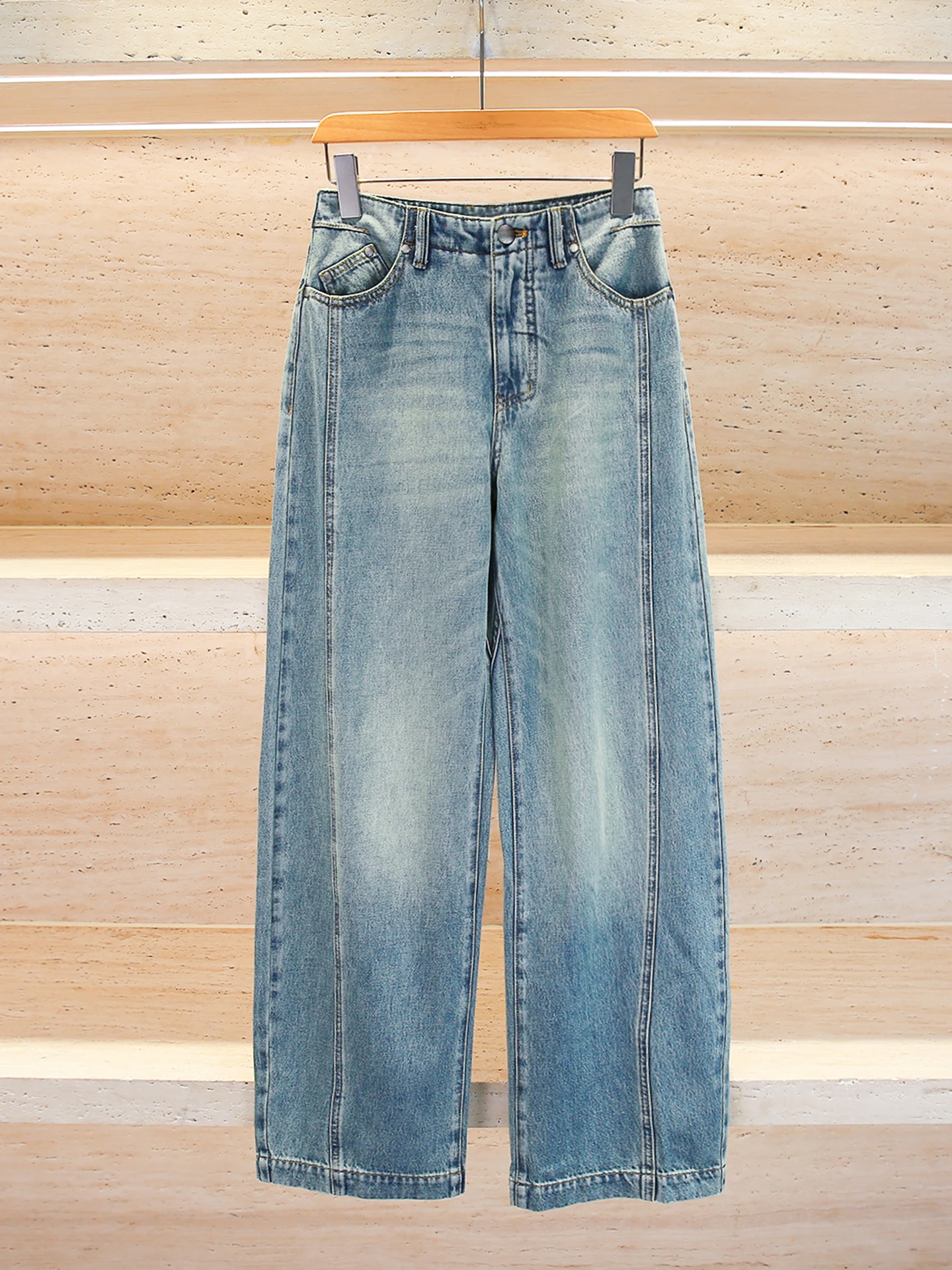 

High Waist Wide Leg Denim Jeans Women's Faion Design Waed Vintage Sle Casual High Waist Jeans for Autumn Season