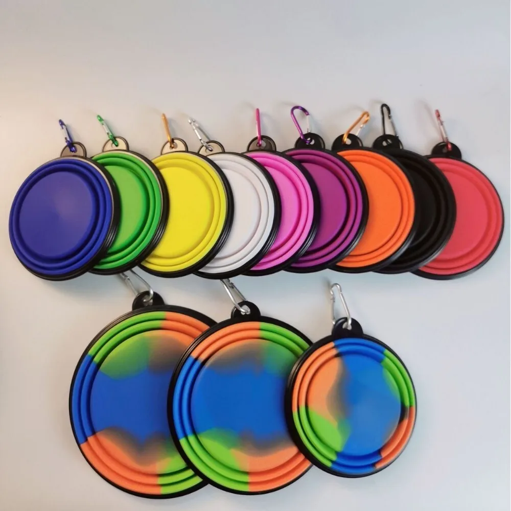 

Portable Hanging Silicone Dog Water Bowl for Travel Outdoor Walking Lightweight Foldable Pet Drinking Cup for Small Medium Dogs