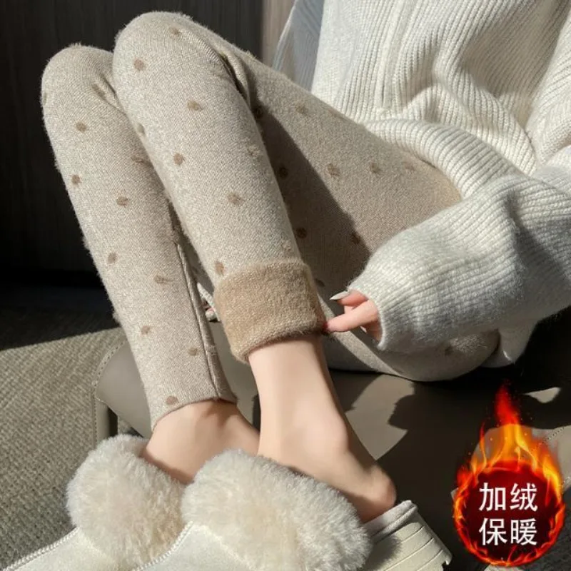 Women Warm Leggings Mink Velvet High Waist Slim Warm Elastic Dot Print Skinny Plush Pants Casual Comfortable Thicken Leggings