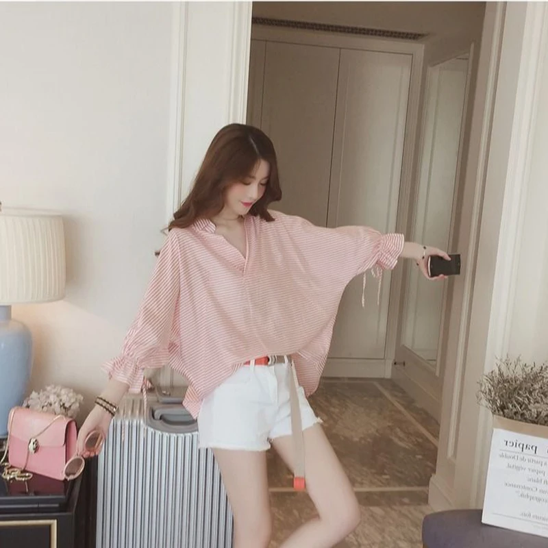 

Summer Casual Korean Fashion Loose Pullover Striped 3/4 Sleeve Bright Easy Close to the People Wild Popularity White Collar