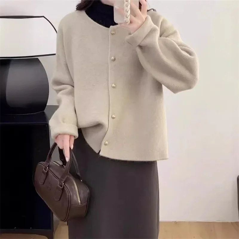 Irene Single-Breasted Solid Color Round Neck Sweater Jacket Women's High-End Feel Fashionable Korean Style Knitted Cardigan Comm