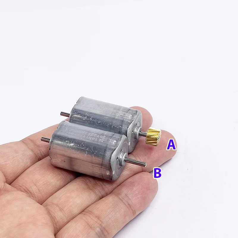 Minebea Rotor 6 Kutub Mini 18MM * 18MM Motor Persegi DC 6V-12V 8200RPM Torsi Besar Mesin Poros Ganda Mikro DIY Model Mainan Kereta Rel