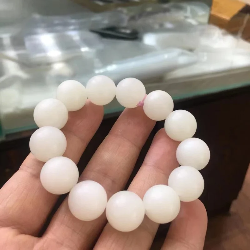 

Natural Hetian Sheep Fat White Jade Round Bead Bracelet, You Wear, The More Beautiful It Gets, Good