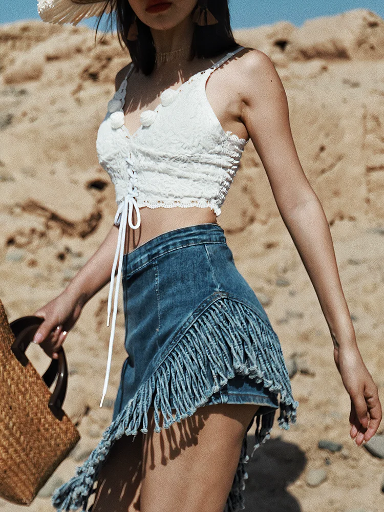 

Spring Summer Original Design Women French handmade three-dimensional flower versatile lace tie camisole for women, white short