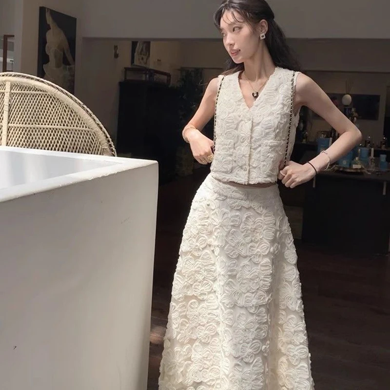 

French Small Fragrant Floral 2 Piece Sets For Woman V-neck Sleeveless Sweet Fashion Vest + Long Skirt Two Piece Outfit