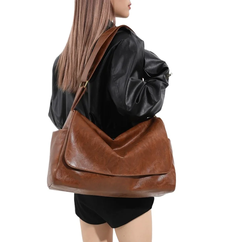 Women's Large Capacity Soft Leather Crossbody Bag Vintage Wide Shoulder Strap Casual Commuter Work Bag