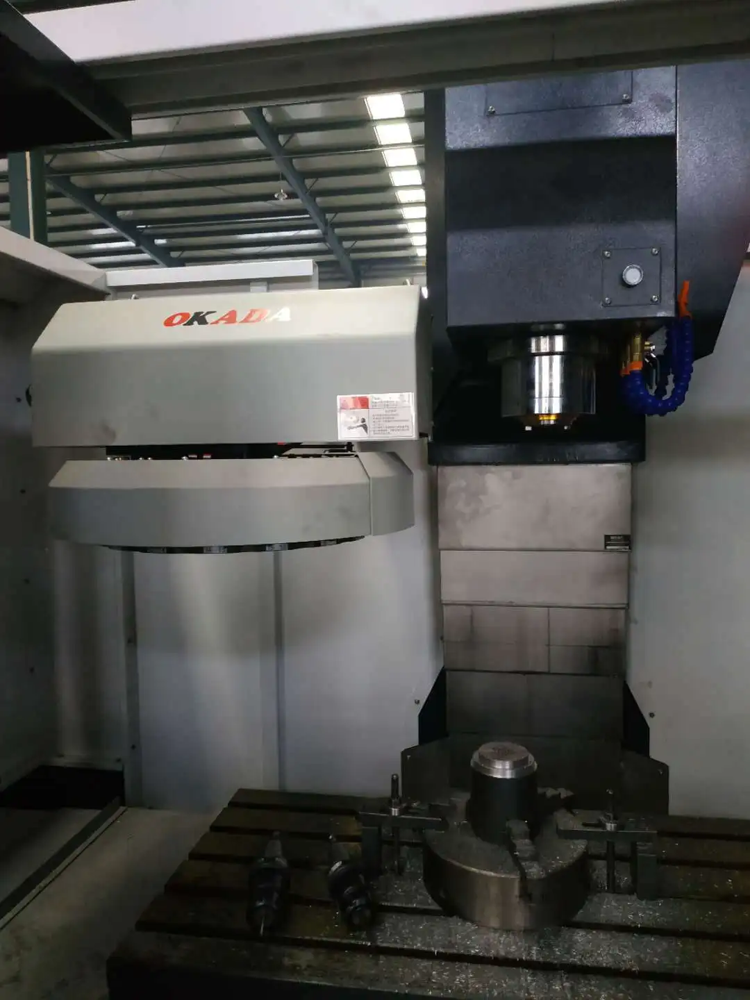 Torno de Metal de ingeniería de precisión CNC Milg Hine VMC1050