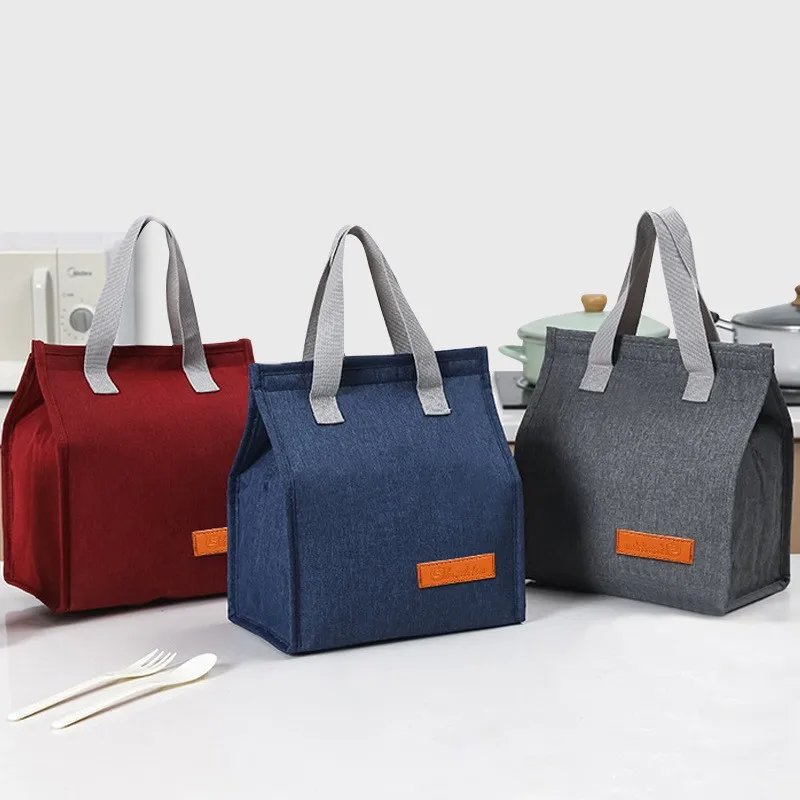 

Сумка для ланча, простая и вместительная портативная сумка для бенто, термоизоляционная сумка для обеда с внешним ремнем.